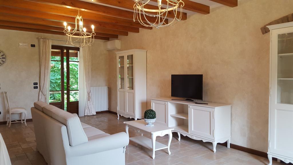 Relais Mondotella Pozzolengo Buitenkant foto