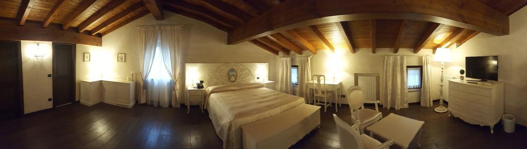 Relais Mondotella Pozzolengo Buitenkant foto